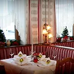 Edelweiss Hotel 3*