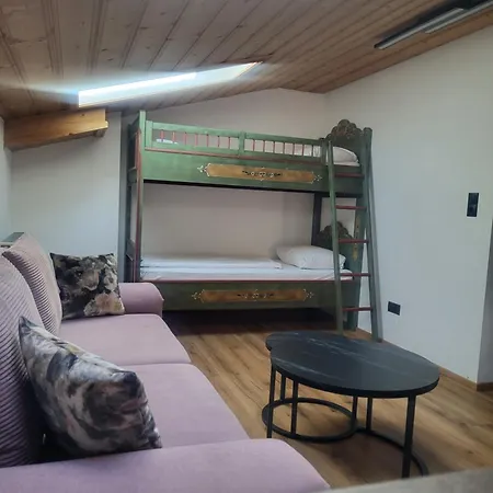 Edelweiss Hotel 3*